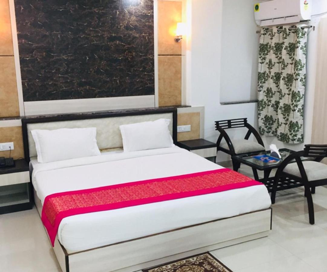 Aero Home Stay- Bed & Breakfast Νέο Δελχί Εξωτερικό φωτογραφία